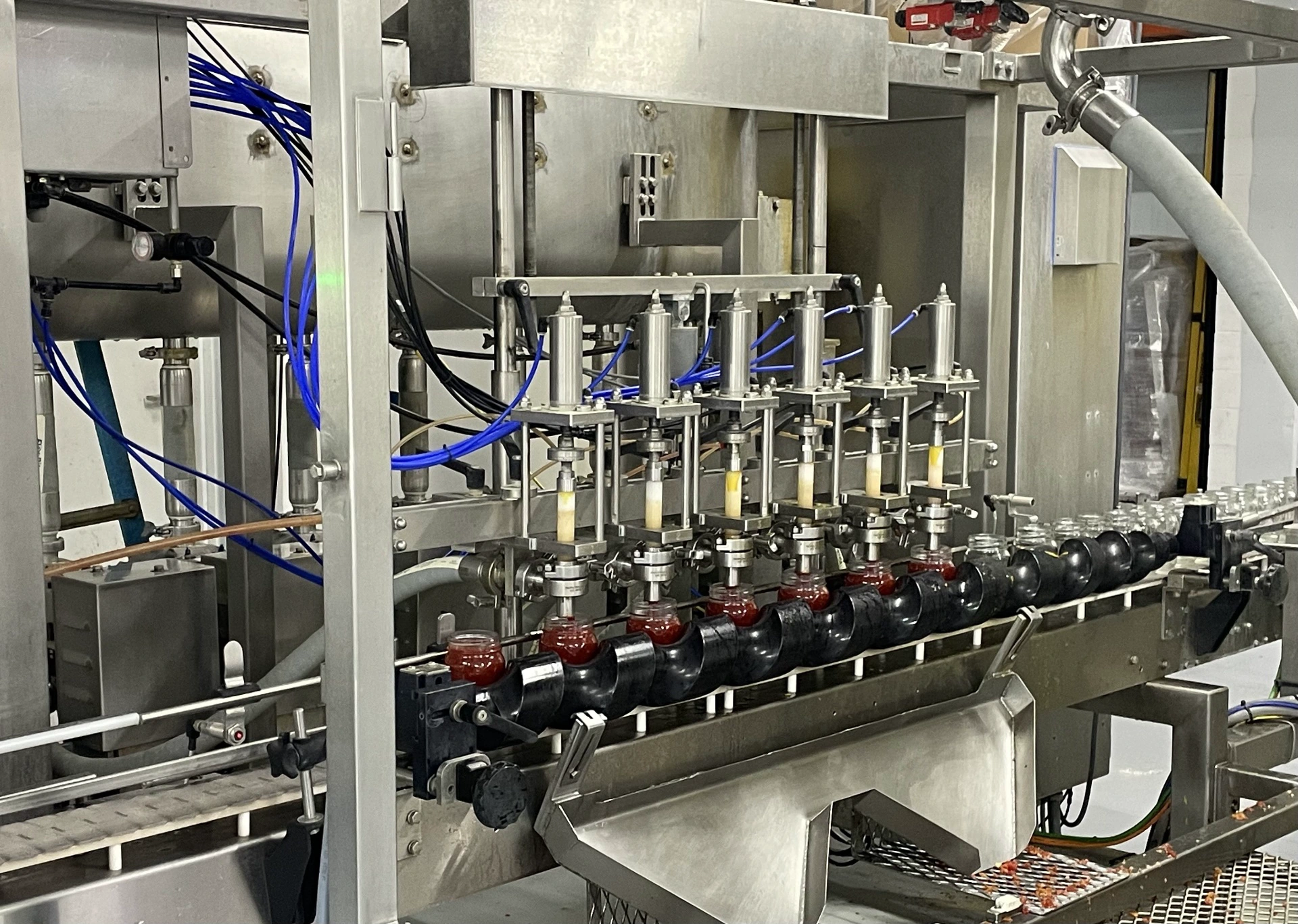 Filling jam jars at The Dutch Kettle